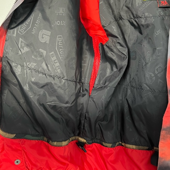 Like New Burton Youth/ Kids XL Snowboarding Coat - Picture 9 of 16